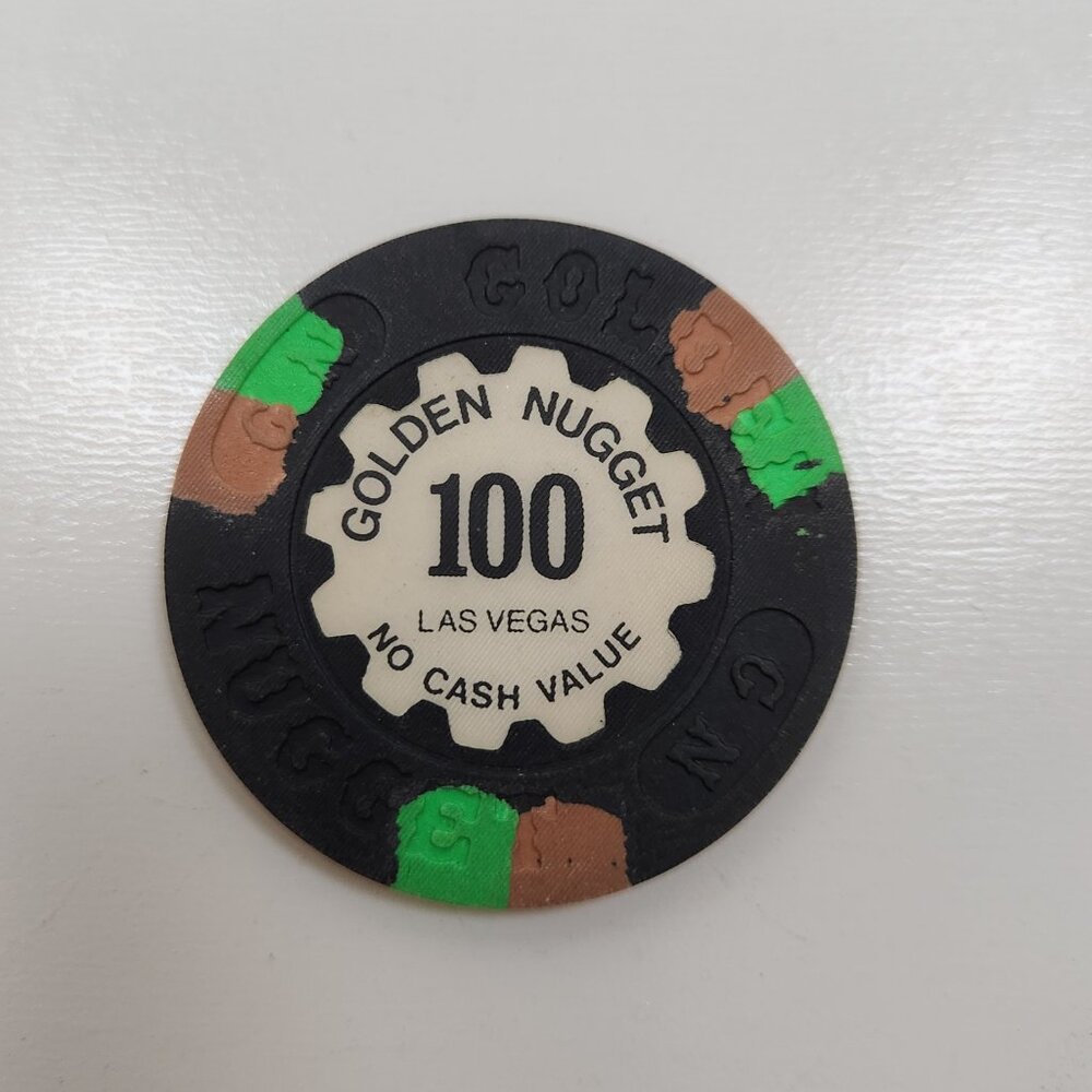 Vtg Golden Nugget Hotel Casino 100 NCV Chip Las Vegas Black No Cash Value NV - Picture 2 of 6